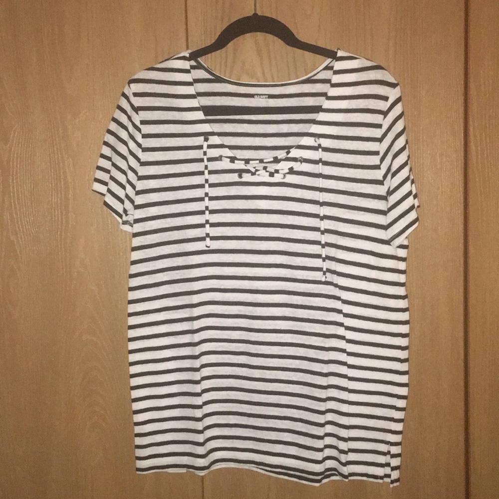 Old Navy Stripped Top